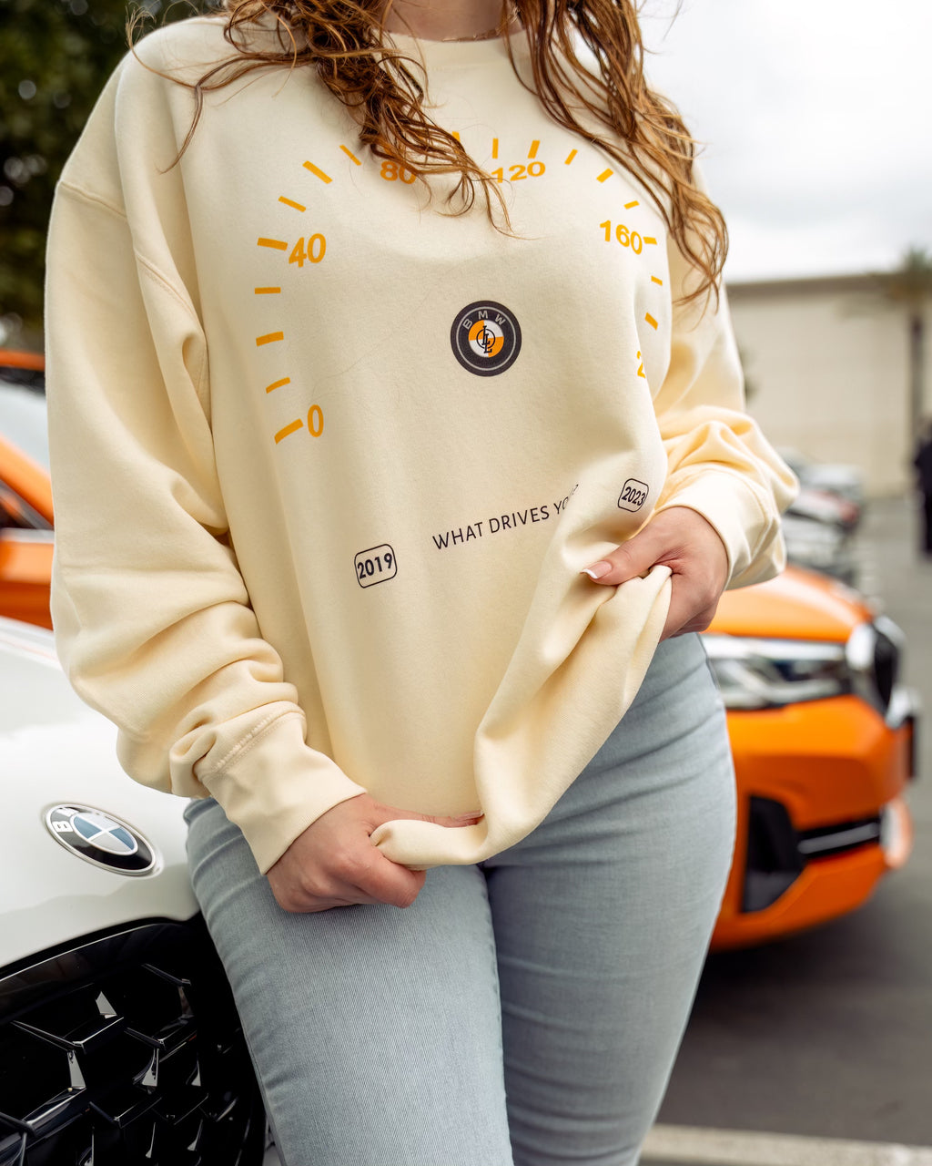 BIMMER CREWNECK
